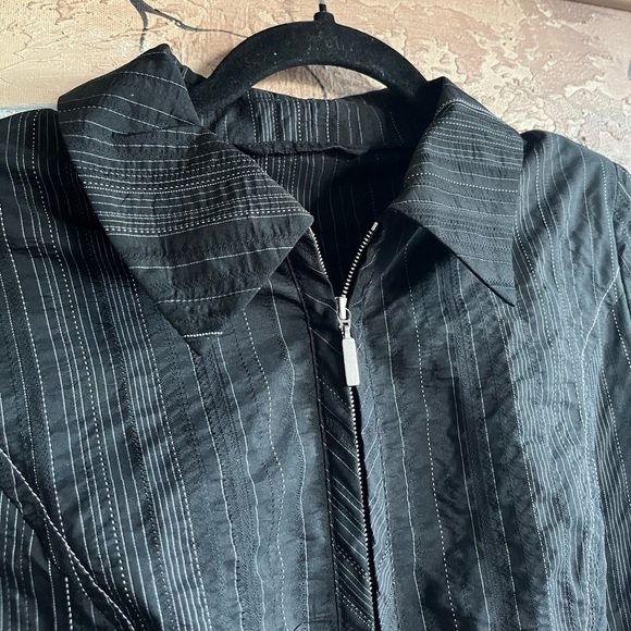 BASLER Zip-up Top - Picture 4 of 12